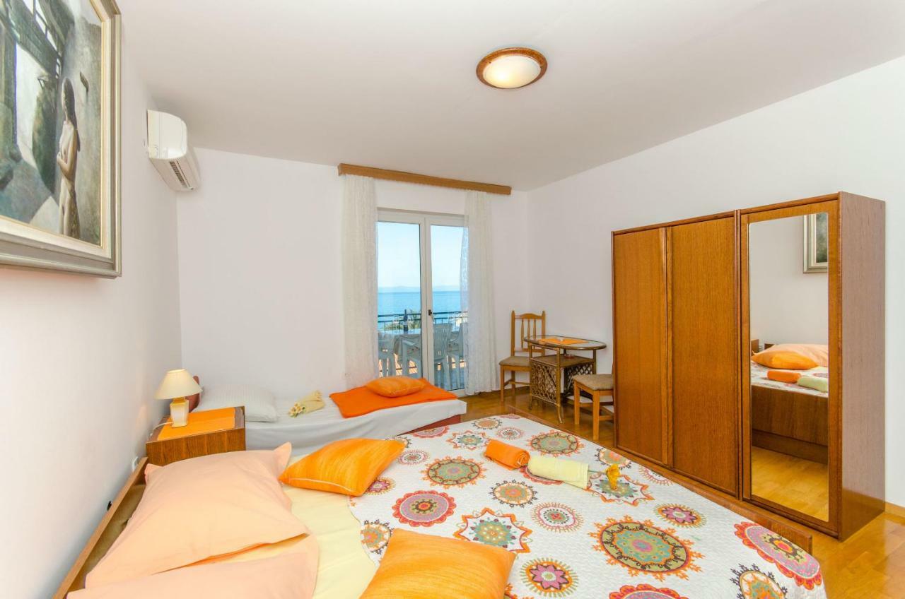 Apartments And Room Sun & Sea Podgora Exterior foto